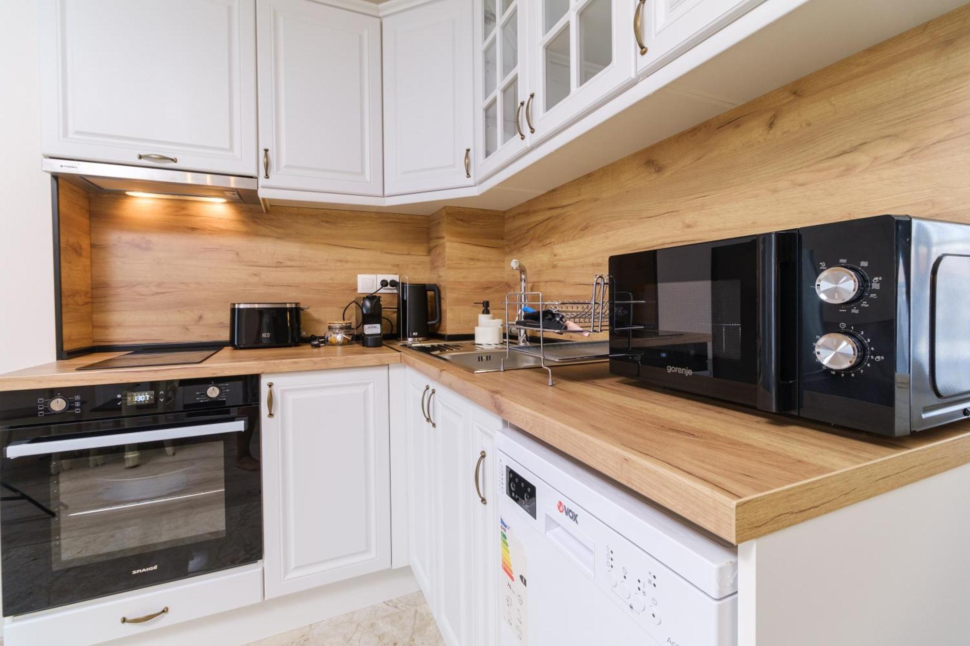 Ldv 13 Apartments Free Private Parking 플로브디프 외부 사진