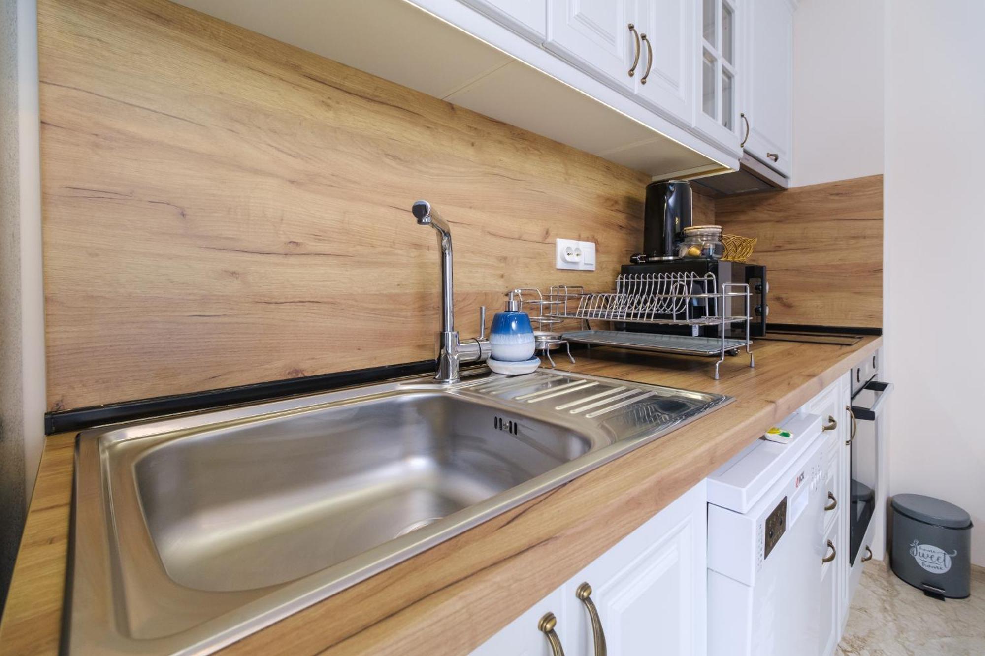 Ldv 13 Apartments Free Private Parking 플로브디프 객실 사진