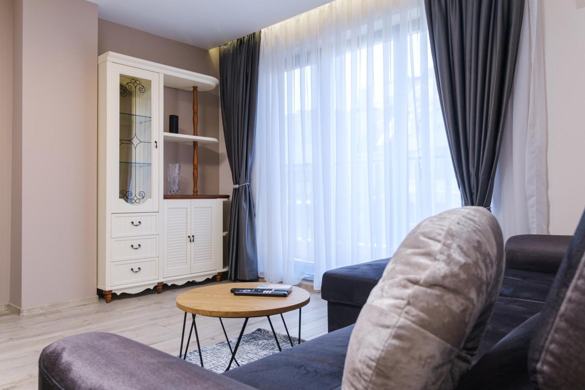 Ldv 13 Apartments Free Private Parking 플로브디프 외부 사진