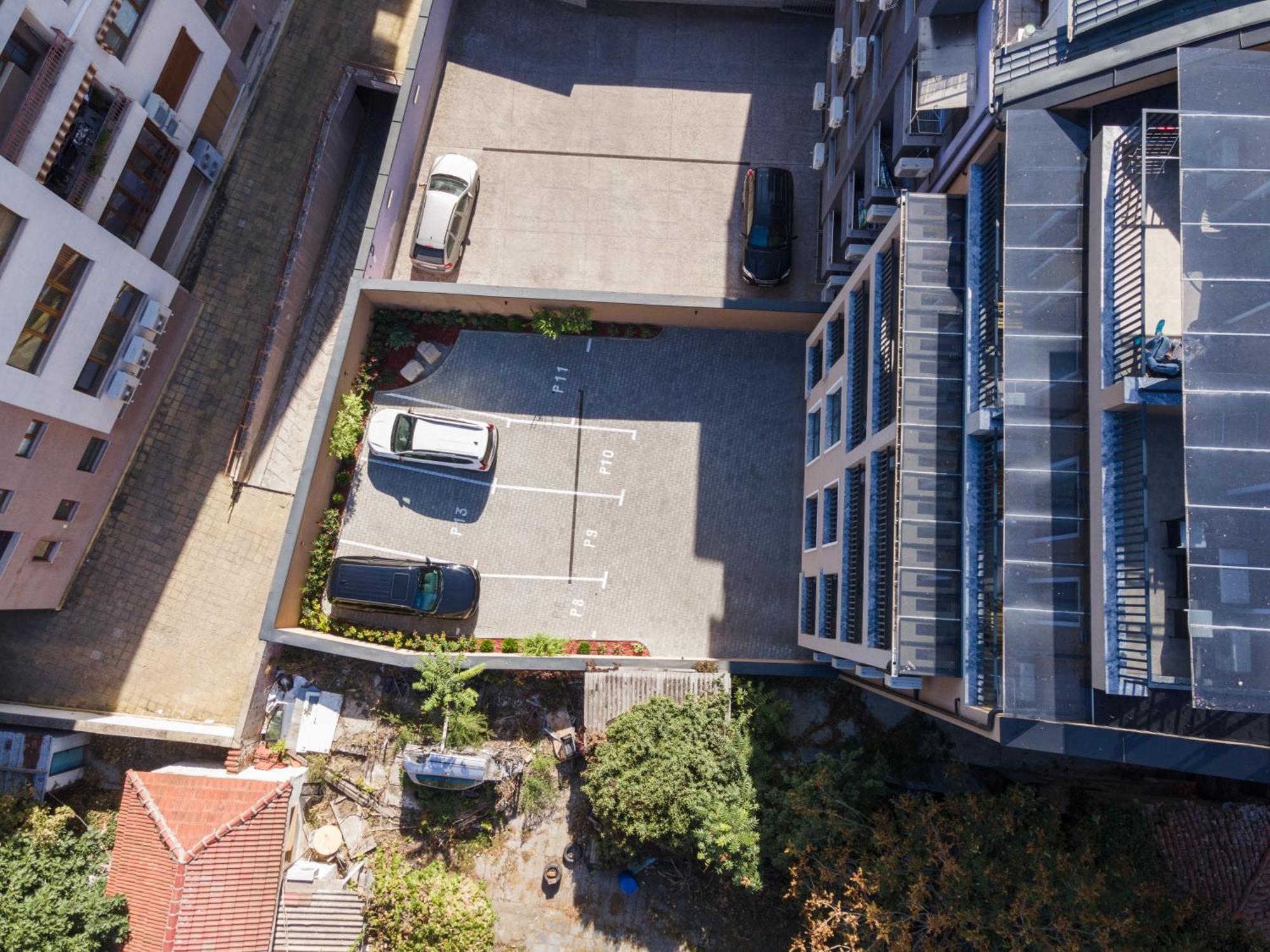 Ldv 13 Apartments Free Private Parking 플로브디프 외부 사진