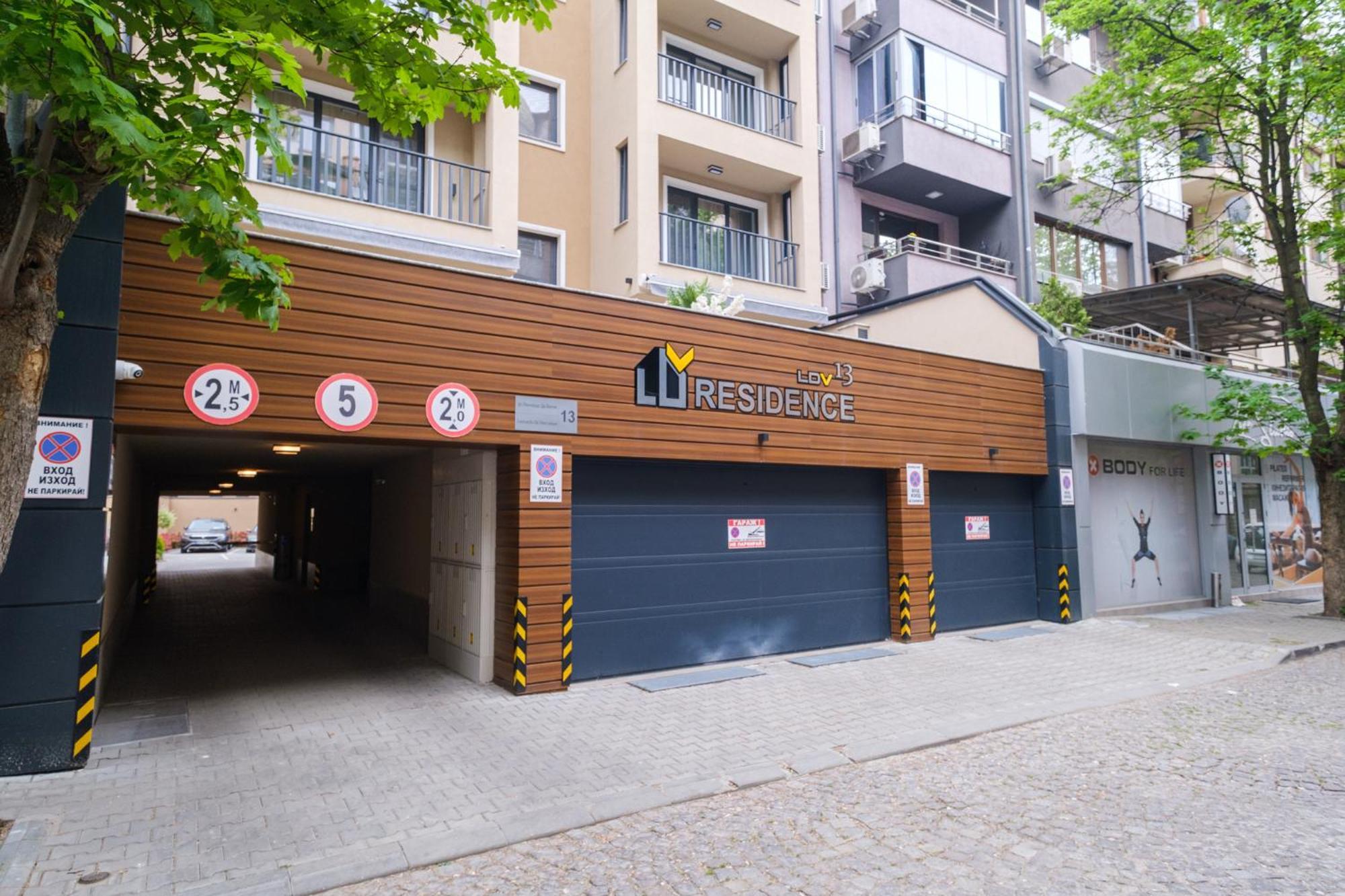 Ldv 13 Apartments Free Private Parking 플로브디프 외부 사진